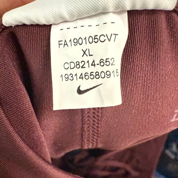 Nike‎ Dri Fit Tight Fit Cropped Leggings Stretch Activewear Maroon Women XL NWT - Picture 6 of 8